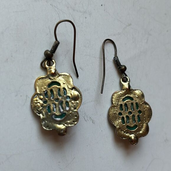 Dark Green multi tone ornate oval rhinestone drop earrings in bronze tone - Picture 3 of 5